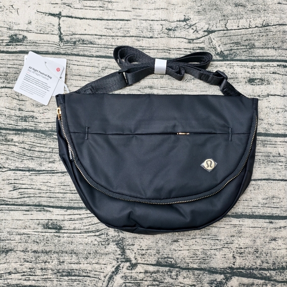 Lululemon Festival Bag 5L • Black/Gold • New - Picture 1 of 6